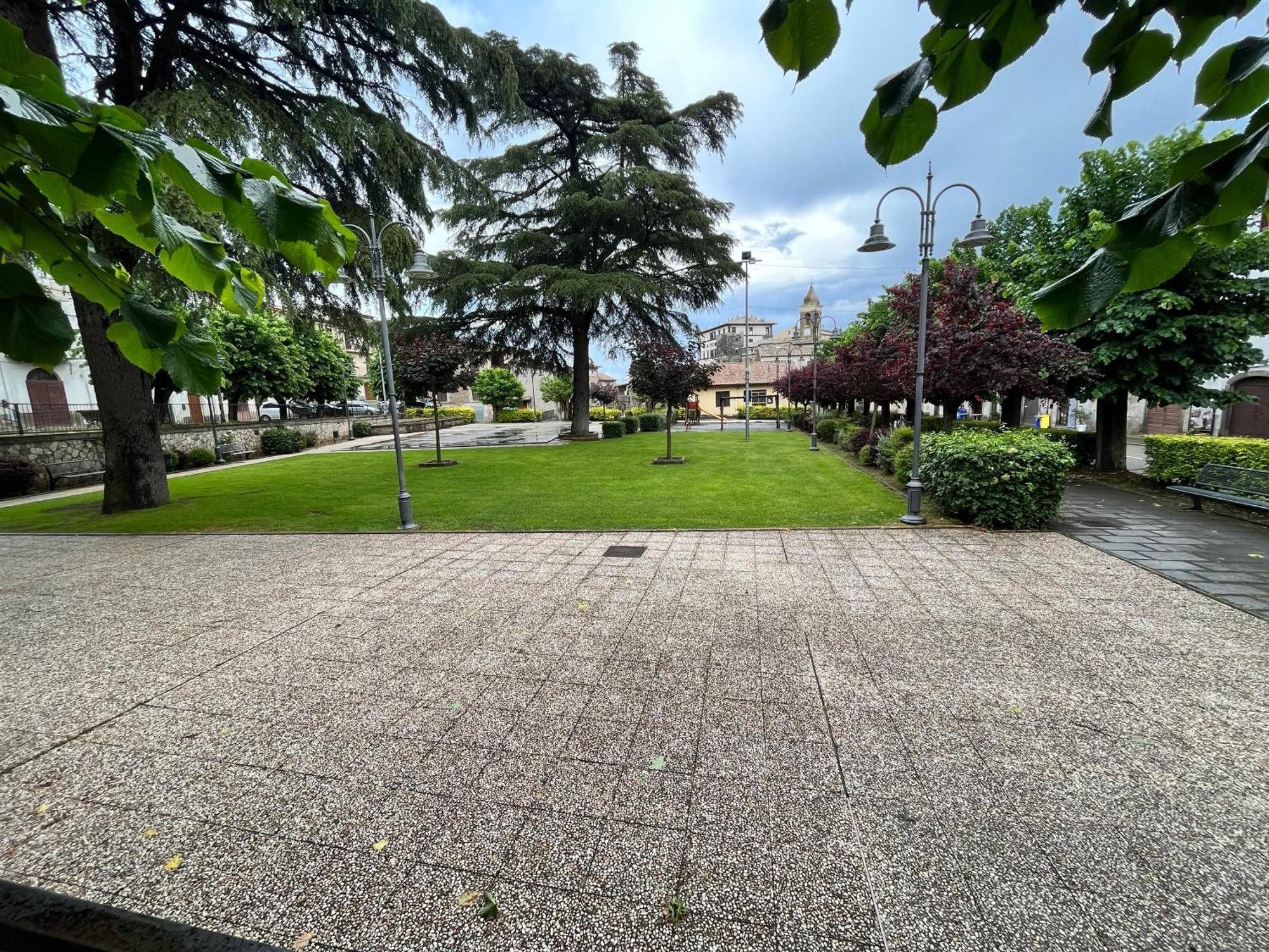 Alloggio Ad Uso Turistico Piave 47 Lägenhet Gradoli Exteriör bild